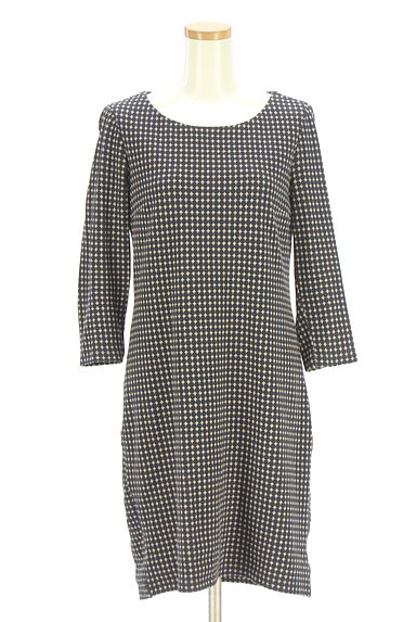 Laura Ashley（ローラアシュレイ）の古着「膝上丈ニットワンピース（ワンピース・チュニック）」大画像１へ