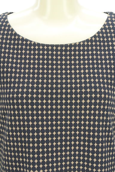 Laura Ashley（ローラアシュレイ）の古着「膝上丈ニットワンピース（ワンピース・チュニック）」大画像４へ