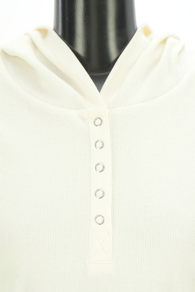 AZUL BY MOUSSY（アズールバイマウジー）の古着「商品番号：PR10331793」-大画像4