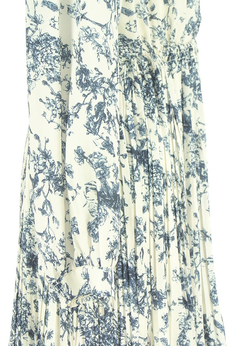 YECCA VECCA（イェッカヴェッカ）の古着「商品番号：PR10331838」-大画像5