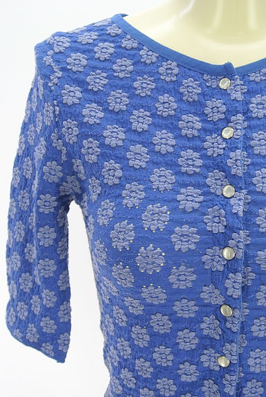 MOUSSY（マウジー）の古着「レトロ花柄五分袖カーディガン（カーディガン・ボレロ）」大画像４へ