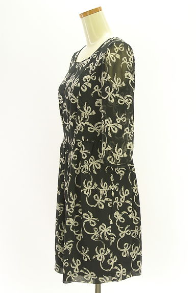 Debut de Fiore by LAISSE PASSE（デビュー・ド・フィオレ）の古着「リボン柄シフォンワンピース（ワンピース・チュニック）」大画像３へ