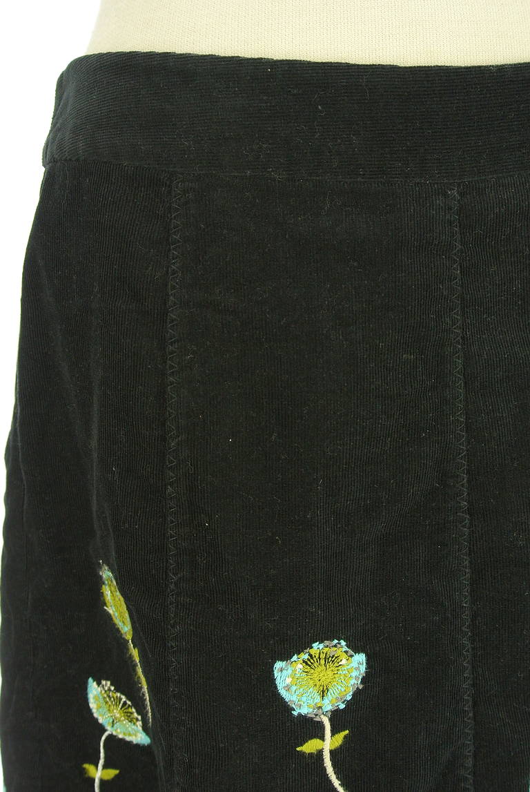 Laura Ashley（ローラアシュレイ）の古着「商品番号：PR10331910」-大画像4