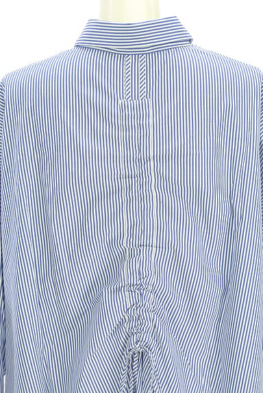NOLLEY'S（ノーリーズ）の古着「背中ドロストストライプ柄シャツ（ブラウス）」大画像４へ