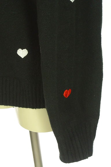 ROSIEE（ロージー）の古着「ハート柄刺繍ニットトップス（セーター）」大画像５へ