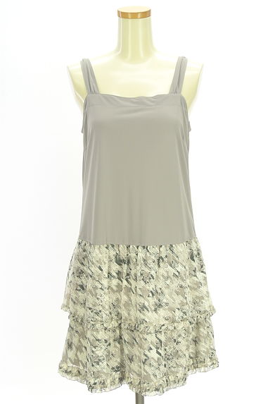 INGEBORG（インゲボルグ）の古着「総柄シフォンセットアップ（ツーピース（ジャケット＋ワンピース））」大画像４へ
