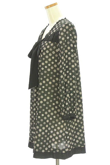 INGEBORG（インゲボルグ）の古着「モノグラム風花柄ワンピース（ワンピース・チュニック）」大画像３へ
