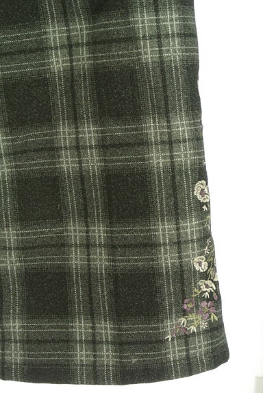axes femme（アクシーズファム）の古着「裾花刺しゅう入りチェック柄パンツ（パンツ）」大画像５へ