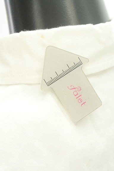NATURAL LAUNDRY（ナチュラルランドリー）の古着「ラウンドヘムコットン白シャツ（カジュアルシャツ）」大画像５へ