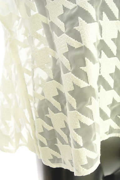 L'EQUIPE（レキップ）の古着「千鳥格子柄刺繍シアーカットソー（カットソー・プルオーバー）」大画像５へ