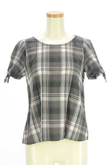 NATURAL BEAUTY BASIC（ナチュラルビューティベーシック）の古着「リボンパフスリーブチェックブラウス（カットソー・プルオーバー）」大画像１へ
