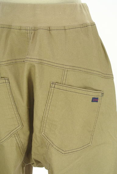 CUBE SUGAR（キューブシュガー）の古着「ストレッチサルエルパンツ（パンツ）」大画像４へ