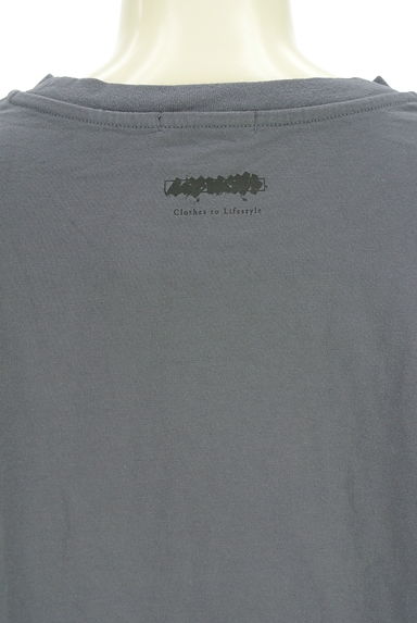 PLST（プラステ）の古着「ラウンドヘムロゴTシャツ（Ｔシャツ）」大画像４へ