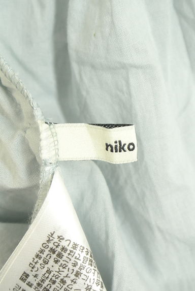 niko and...（ニコ アンド）の古着「花刺繍ペプラムブラウス（ブラウス）」大画像６へ