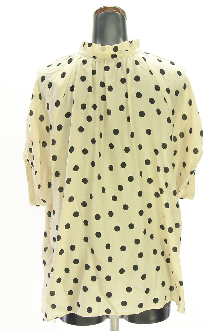 TOMORROWLAND（トゥモローランド）の古着「商品番号：PR10332975」-大画像2