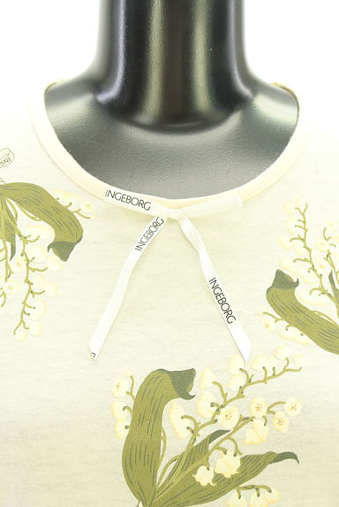 INGEBORG（インゲボルグ）の古着「花プリント７分袖Tシャツ（Ｔシャツ）」大画像４へ