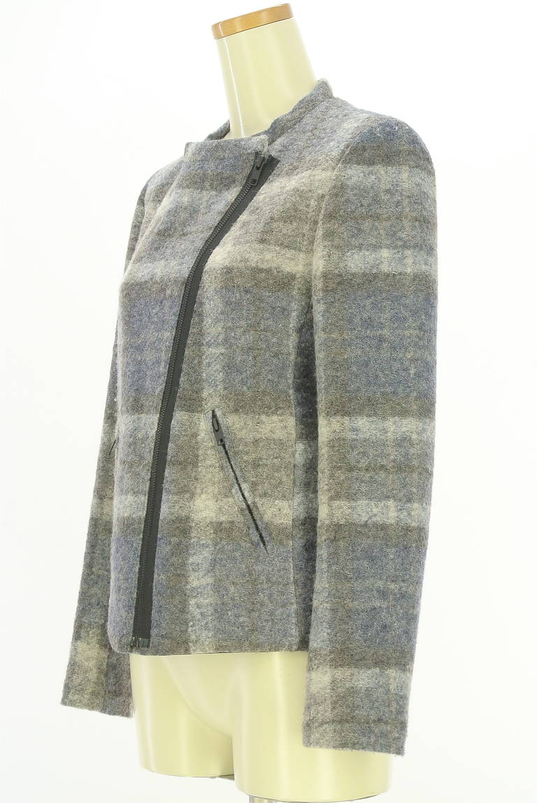 BASILE28（バジーレ２８）の古着「商品番号：PR10333041」-大画像3