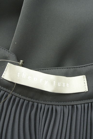 theory luxe（セオリーリュクス）の古着「7分袖プリーツカットソー（カットソー・プルオーバー）」大画像６へ