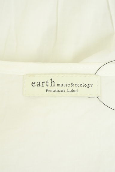 earth music&ecology（アースミュージック＆エコロジー）の古着「ペプラム白ブラウス（カットソー・プルオーバー）」大画像６へ