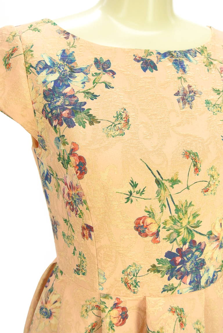 UNIVERVAL MUSE（ユニバーバルミューズ）の古着「商品番号：PR10333302」-大画像4