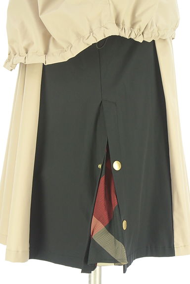 BLUE LABEL CRESTBRIDGE（ブルーレーベル・クレストブリッジ）の古着「レイヤード風配色マウンテンパーカー（ブルゾン・スタジャン）」大画像５へ
