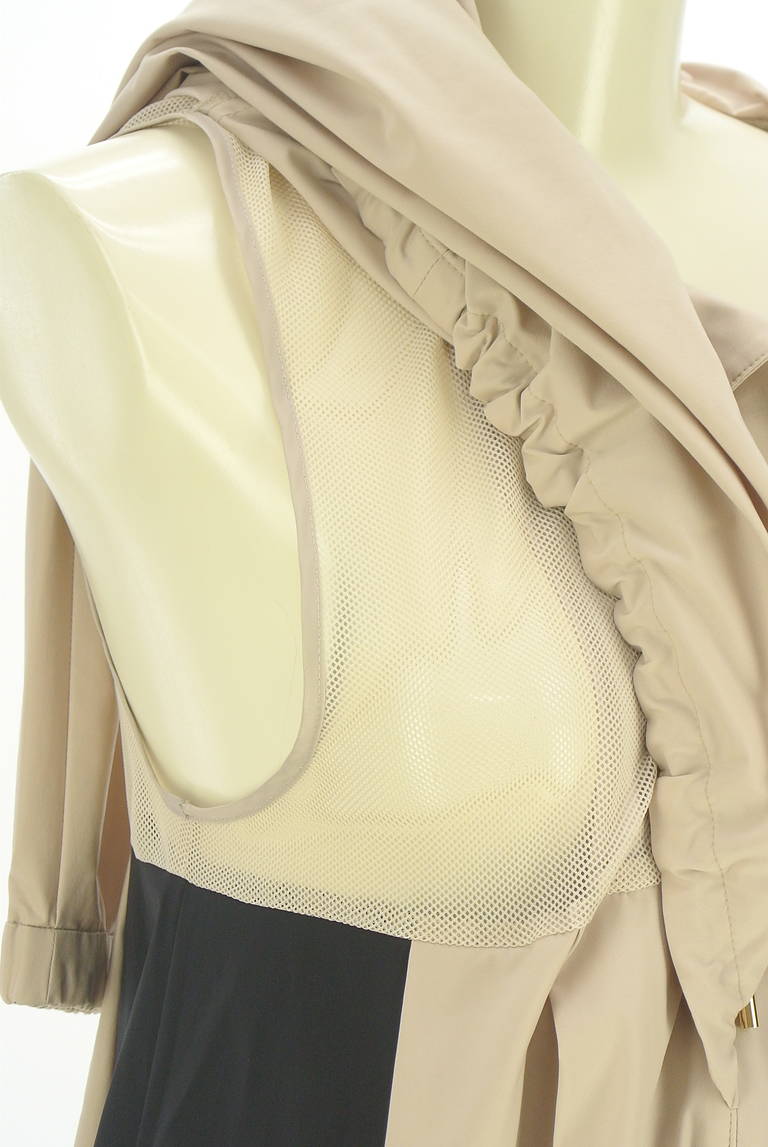 BLUE LABEL CRESTBRIDGE（ブルーレーベル・クレストブリッジ）の古着「商品番号：PR10333533」-大画像4