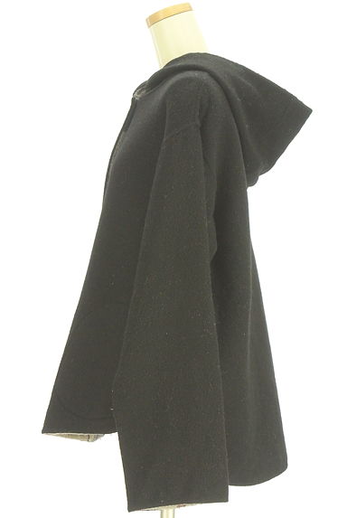BLUE LABEL CRESTBRIDGE（ブルーレーベル・クレストブリッジ）の古着「裏地チェックショート丈ウール混コート（コート）」大画像３へ