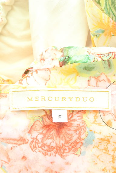 MERCURYDUO（マーキュリーデュオ）の古着「花柄ノースリペプラムカットソー（カットソー・プルオーバー）」大画像６へ