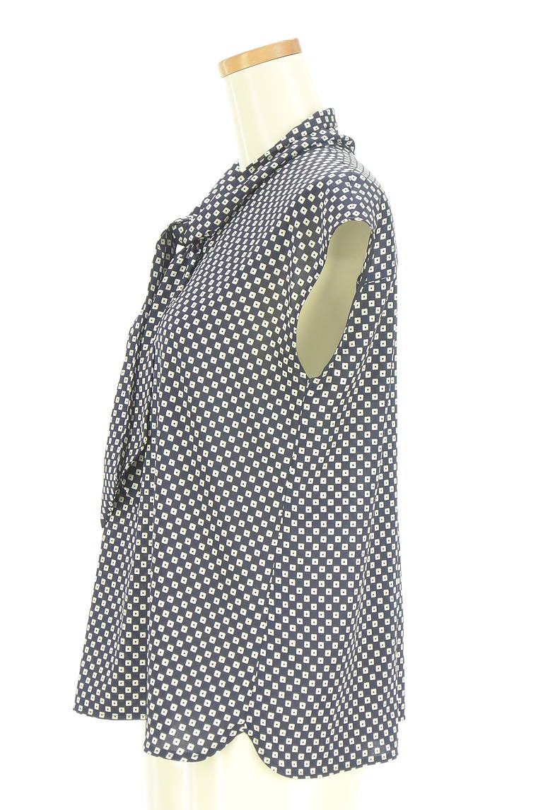 UNTITLED（アンタイトル）の古着「商品番号：PR10333612」-大画像3