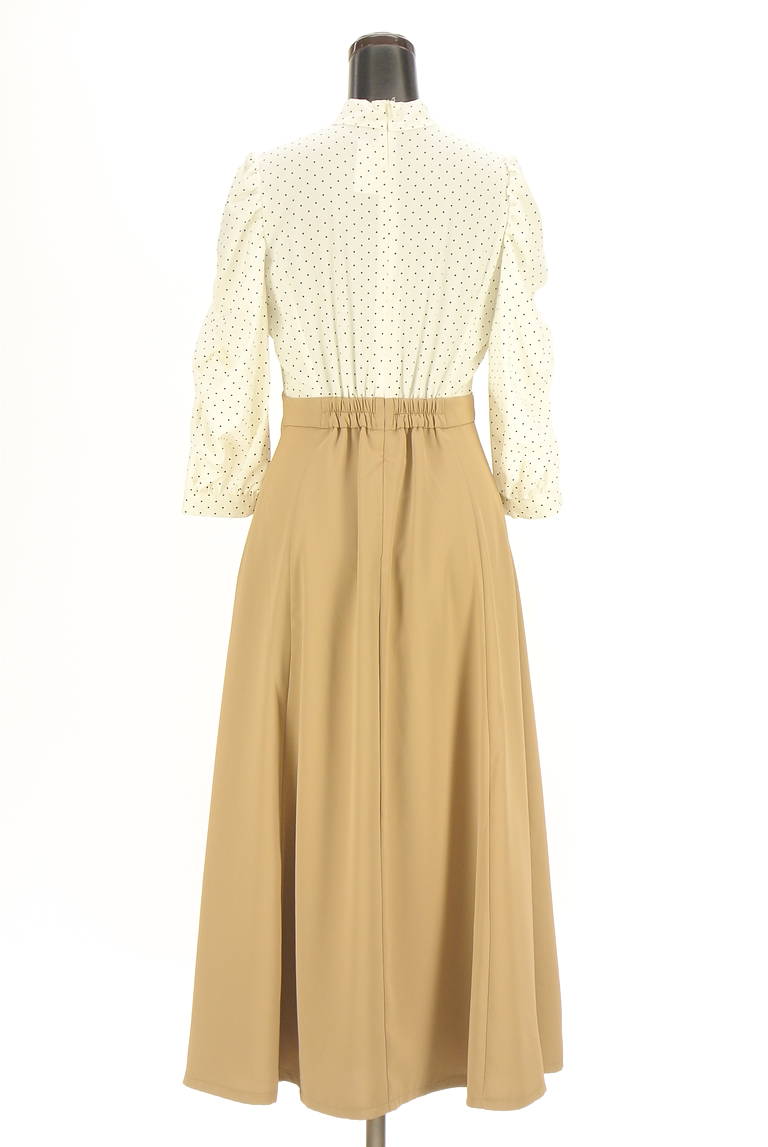 earth music&ecology（アースミュージック＆エコロジー）の古着「商品番号：PR10333646」-大画像2