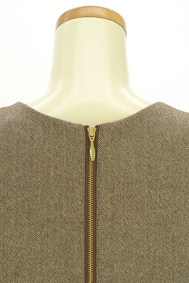 UNITED ARROWS（ユナイテッドアローズ）の古着「green label relaxing ヘリンボーン織ノースリワンピース（ワンピース・チュニック）」大画像５へ