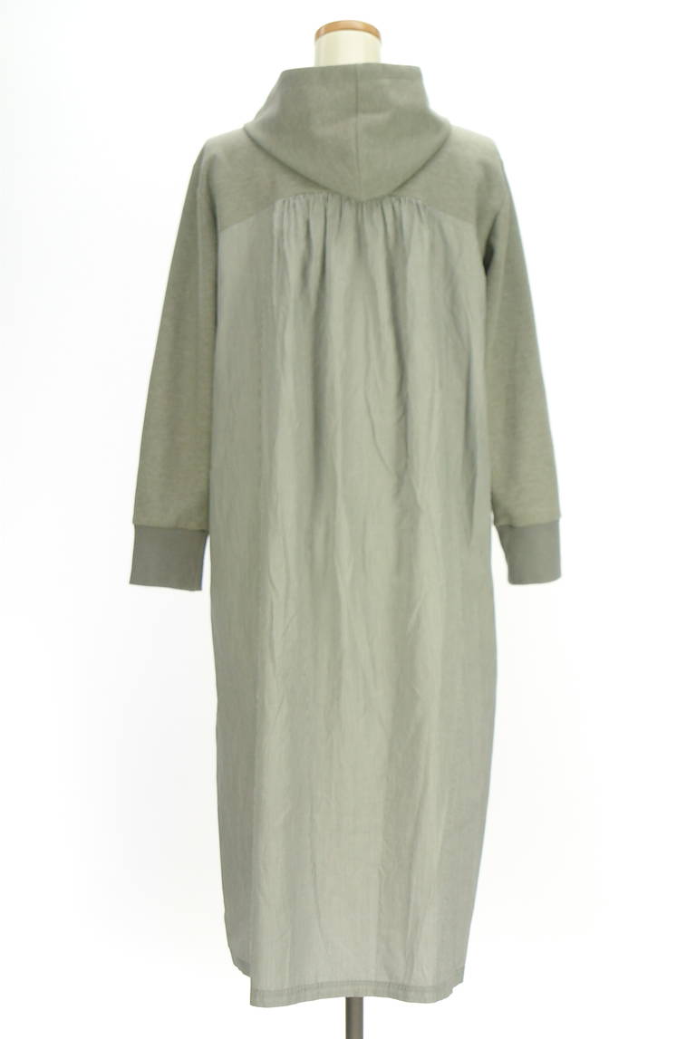 LUI CHANTANT（ルイシャンタン）の古着「商品番号：PR10333929」-大画像2