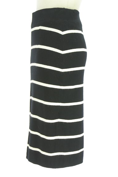 PLST（プラステ）の古着「ミディ丈ボーダー柄ニットタイトスカート（スカート）」大画像３へ