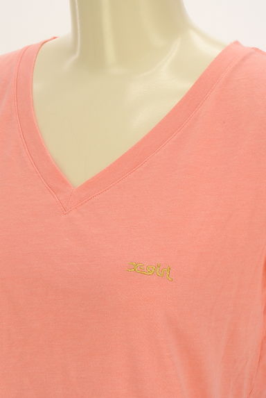 クリックで大画像表示 X-girl(エックスガール)の古着「刺繍入りVネックTシャツ(Tシャツ)」大画像4へ