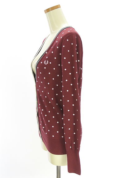 FRED PERRY（フレッドペリー）の古着「スクエアドット柄刺繍カーディガン（カーディガン・ボレロ）」大画像３へ