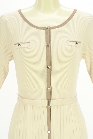 クリックで大画像表示 MISCH MASCH(ミッシュマッシュ)の古着「ベルト付きロングリブニットワンピース(ワンピース・チュニック)」大画像4へ