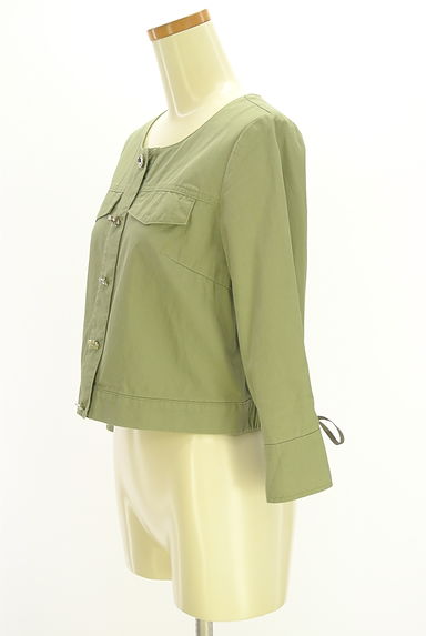 クリックで大画像表示 JILL by JILLSTUART(ジルバイジルスチュアート)の古着「ビジュー付きノーカラージャケット(ジャケット)」大画像3へ