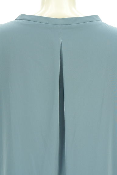 クリックで大画像表示 UNITED ARROWS(ユナイテッドアローズ)の古着「ウエストタック膝丈コクーンワンピース(ワンピース・チュニック)」大画像5へ