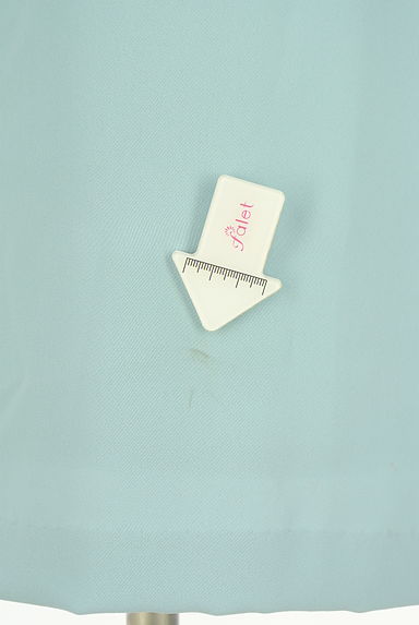 クリックで大画像表示 NATURAL BEAUTY BASIC(ナチュラルビューティベーシック)の古着「フレアスリーブワンピース(ワンピース・チュニック)」大画像5へ