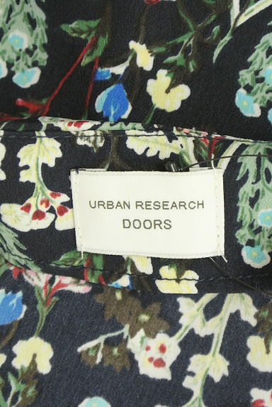 URBAN RESEARCH DOORS（アーバンリサーチドアーズ）の古着「花柄ワンピース（ワンピース・チュニック）」大画像６へ