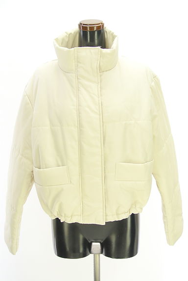 EMODA（エモダ）の古着「ドロストヘム中綿ショートコート（コート）」大画像１へ