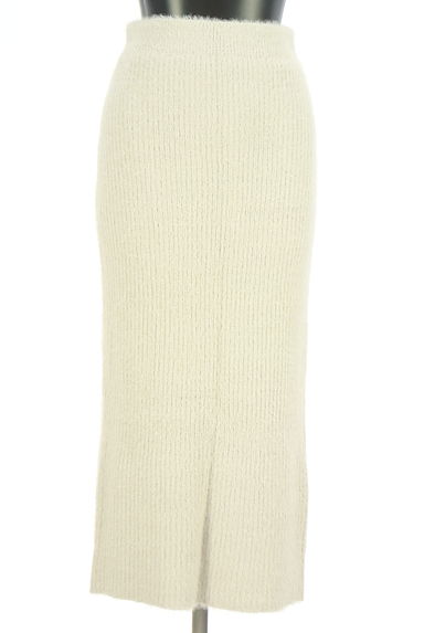 PROPORTION BODY DRESSING（プロポーションボディドレッシング）の古着「カーデ×スカート　シャギーニットセットアップ（セットアップ（ジャケット＋スカート））」大画像５へ