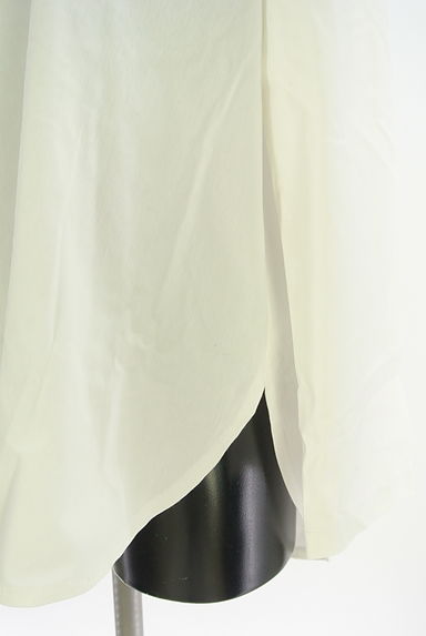 クリックで大画像表示 ZUCCa(ズッカ)の古着「ラウンドヘムカットソー(Tシャツ)」大画像5へ