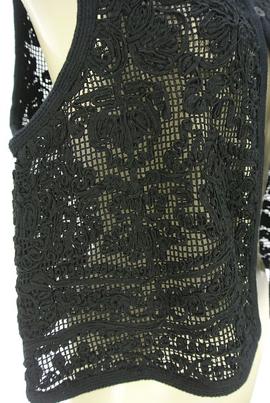 クリックで大画像表示 niko and...(ニコ アンド)の古着「レースベスト(ベスト・ジレ)」大画像5へ