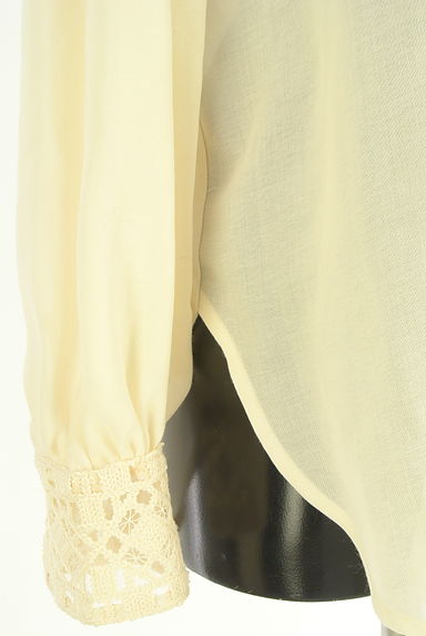 クリックで大画像表示 Jines(ジネス)の古着「フリル襟付きノーカラーシャツ(ブラウス)」大画像5へ