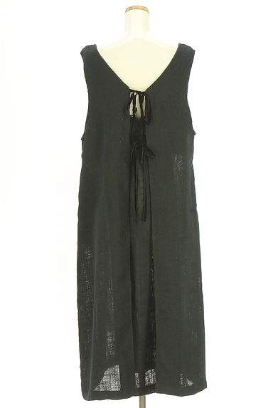 クリックで大画像表示 SM2(サマンサモスモス)の古着「Vネックロングワンピース(キャミワンピース)」大画像2へ