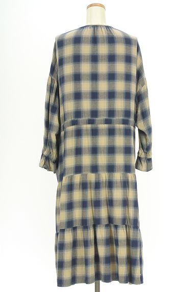 クリックで大画像表示 SM2(サマンサモスモス)の古着「チェック柄ロングシャツワンピース(ワンピース・チュニック)」大画像2へ