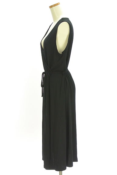 クリックで大画像表示 AZUL BY MOUSSY(アズールバイマウジー)の古着「ベルト付きカシュクールジレ(ベスト・ジレ)」大画像3へ