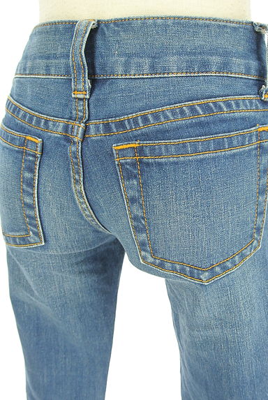AZUL BY MOUSSY（アズールバイマウジー）の古着「スキニーデニムパンツ（デニムパンツ）」大画像５へ