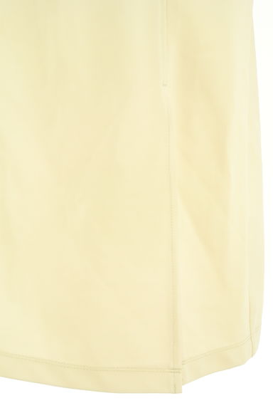 クリックで大画像表示 AZUL BY MOUSSY(アズールバイマウジー)の古着「スリットロングタイトスカート(ロングスカート・マキシスカート)」大画像5へ